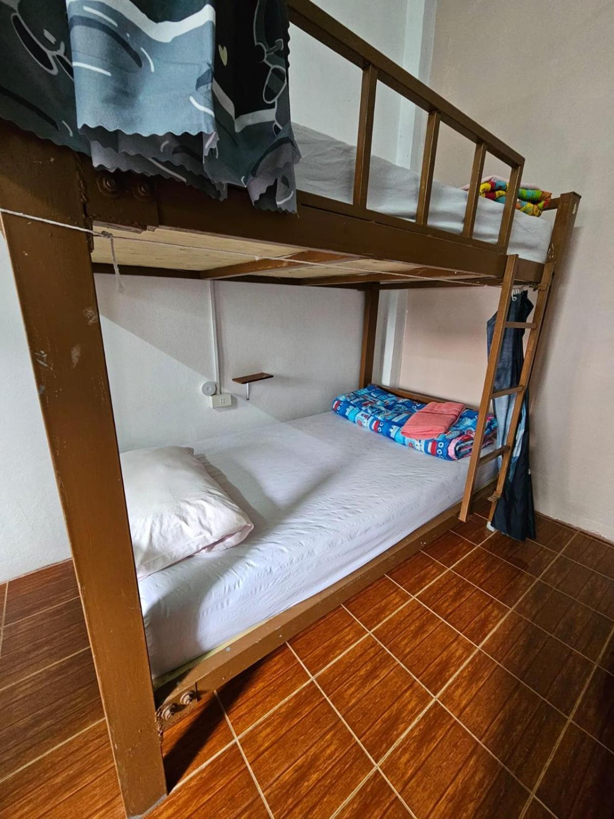 Bami Hostel Thakhek Extérieur photo